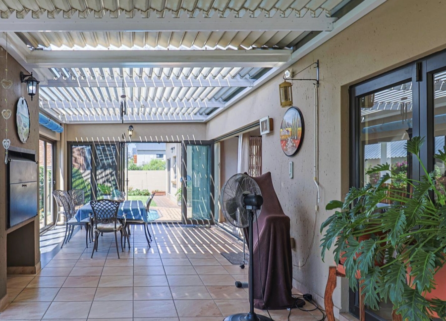 4 Bedroom Property for Sale in Leloko Lifestyle Estate North West